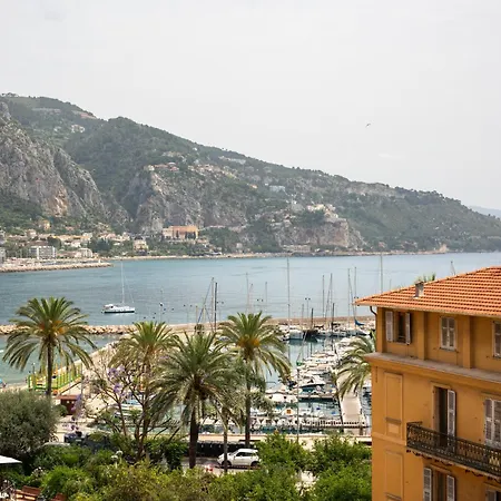 דירה Le Saint Michel,dernier Etage, Vieux Menton, Zone Pietonne מנטון