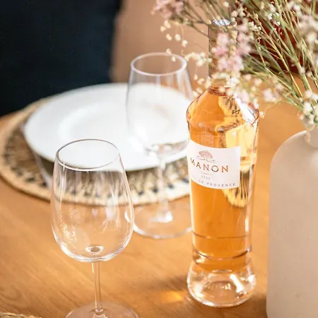 Апартаменты Le Saint Michel,dernier Etage, Vieux Menton, Zone Pietonne