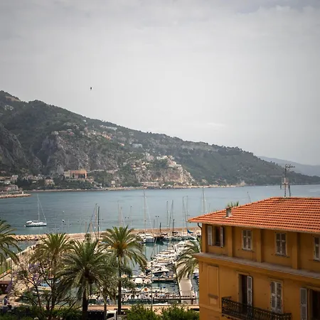 Апартаменты Le Saint Michel,dernier Etage, Vieux Menton, Zone Pietonne Ментона